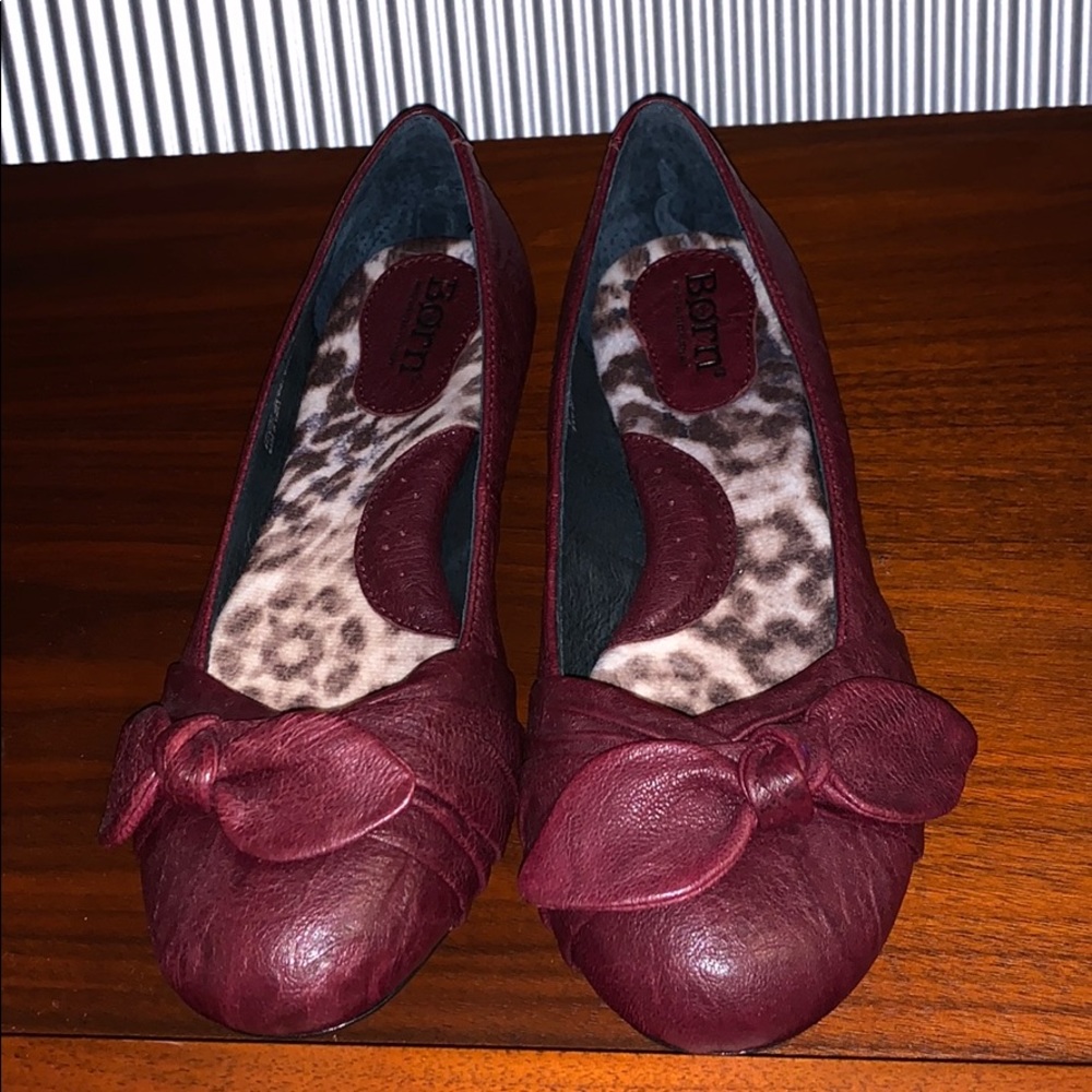 BORN maroon flats